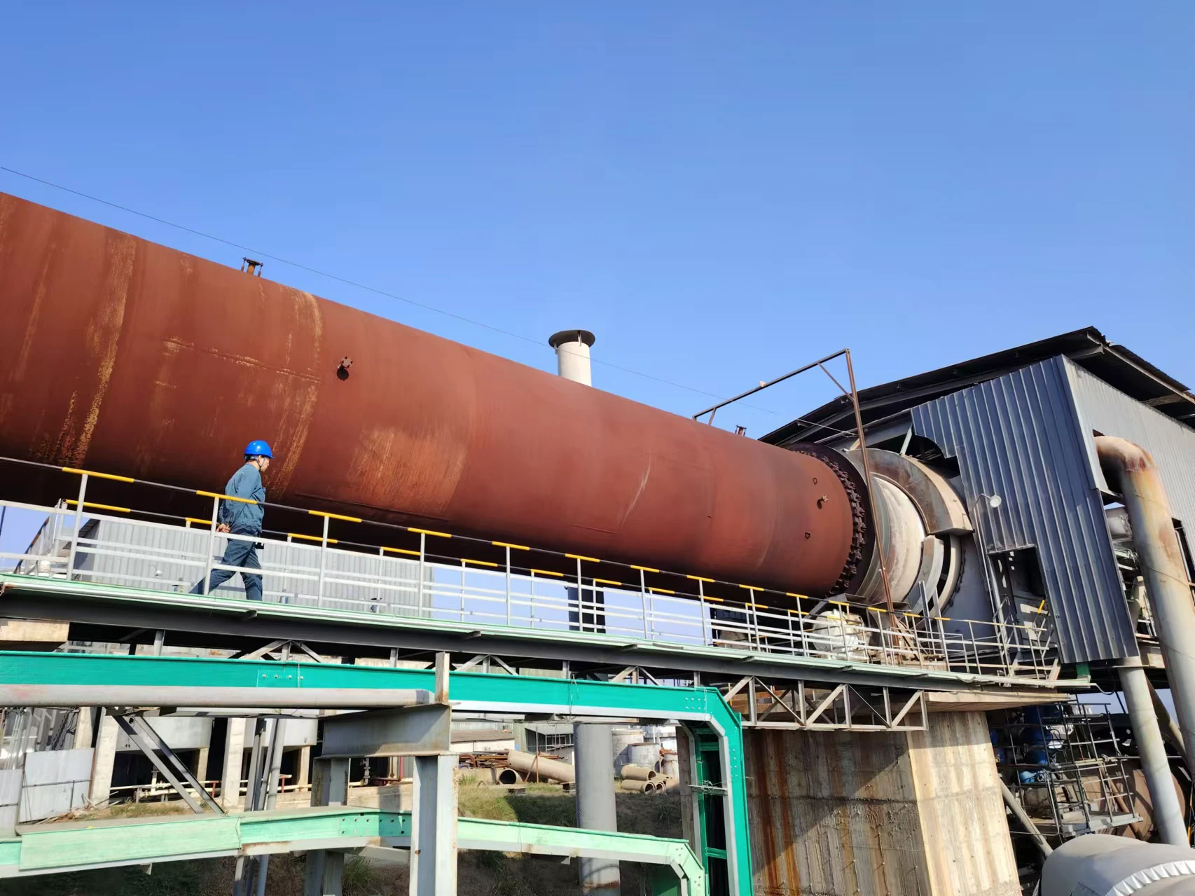 Gypsum calcining kiln