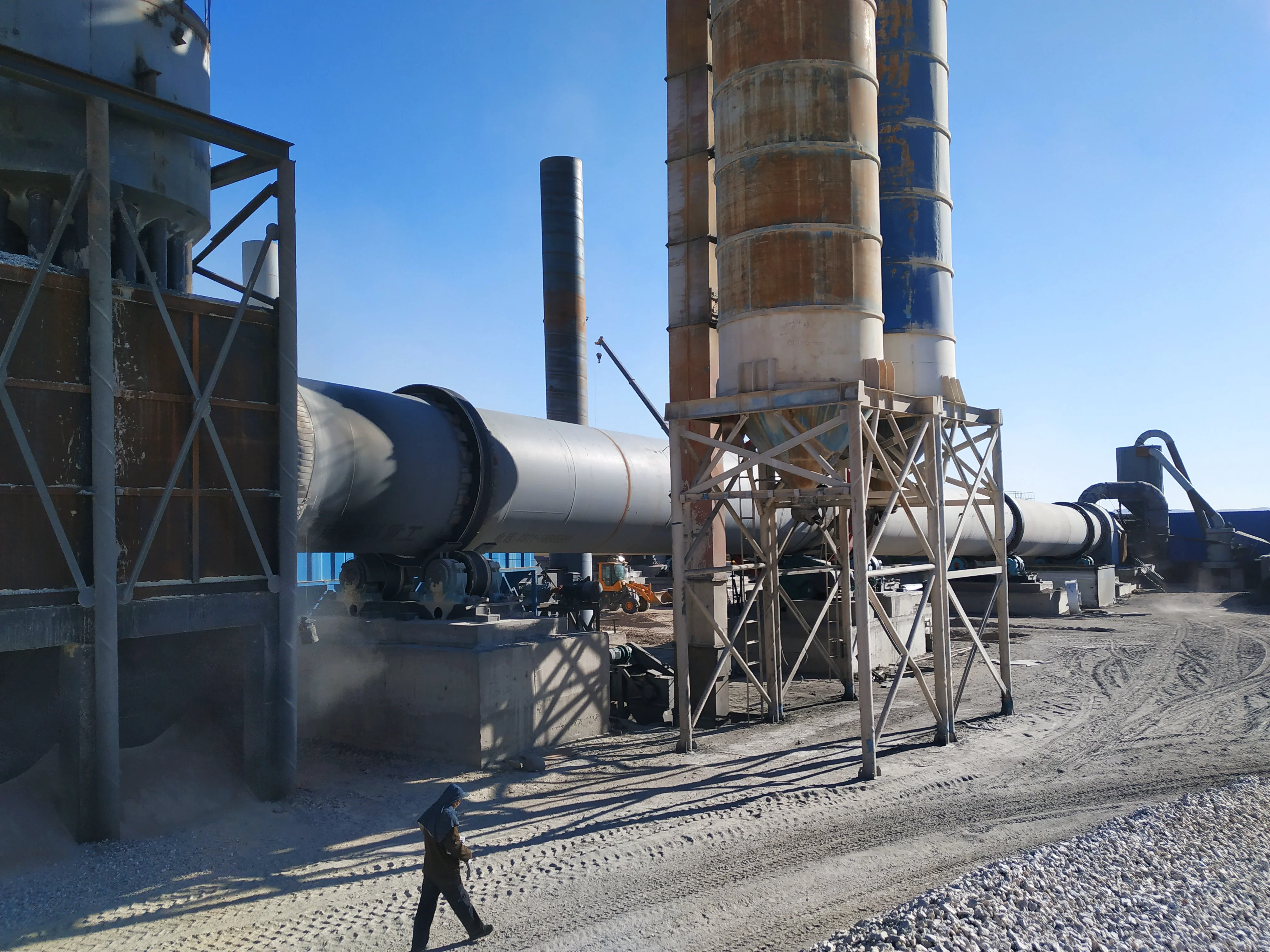 Calcium aluminate powder rotary kiln